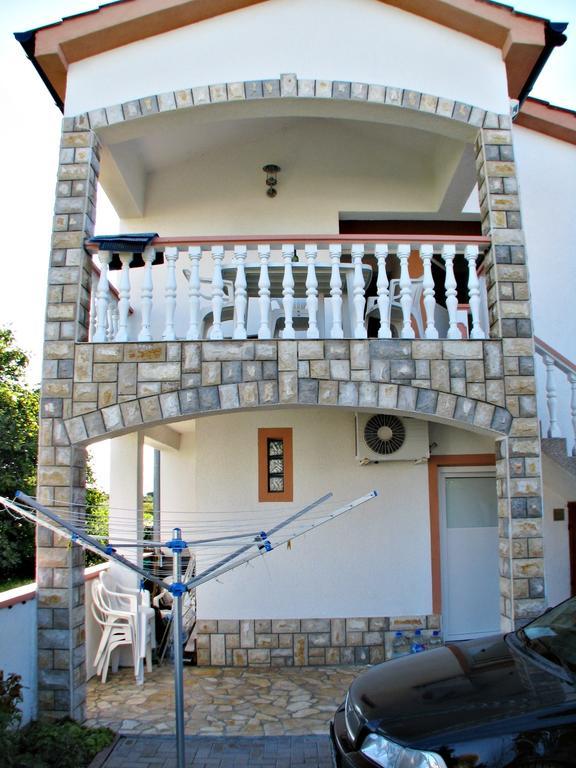 Apartments Galic Нін Екстер'єр фото